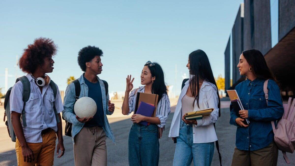 Common Misconceptions About Homestay Living: Debunking The Myths